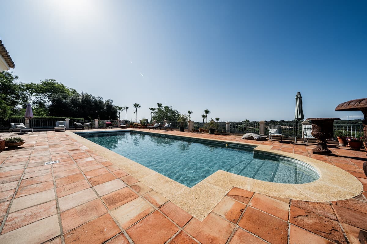 Detached Villa in Sotogrande — photo 5 of 10