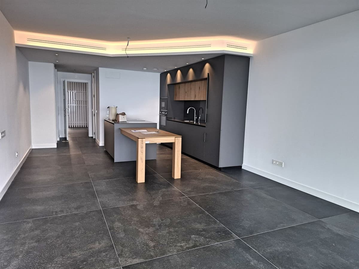 Middle Floor Apartment in Fuengirola — photo 6 of 10