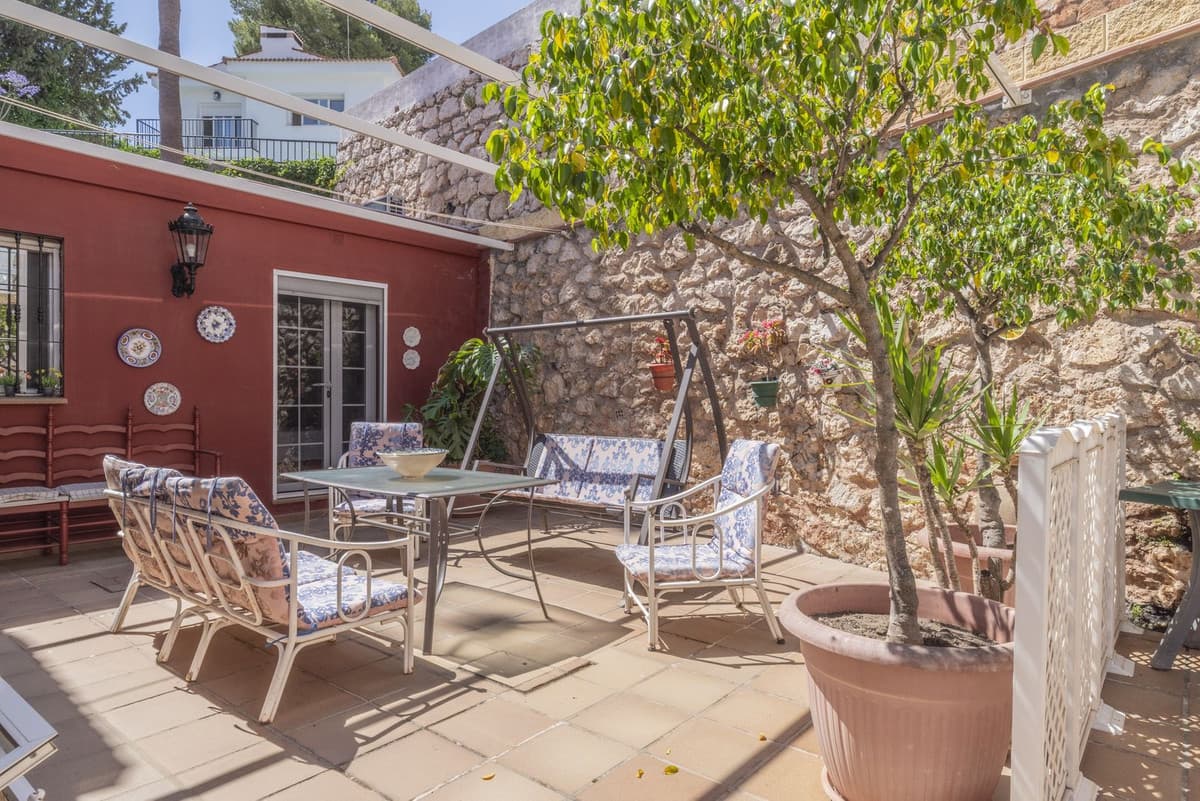 Detached Villa in Cerrado de Calderón — photo 5 of 10