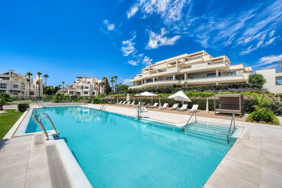 Ground Floor Apartment in Estepona — photo 6 of 10