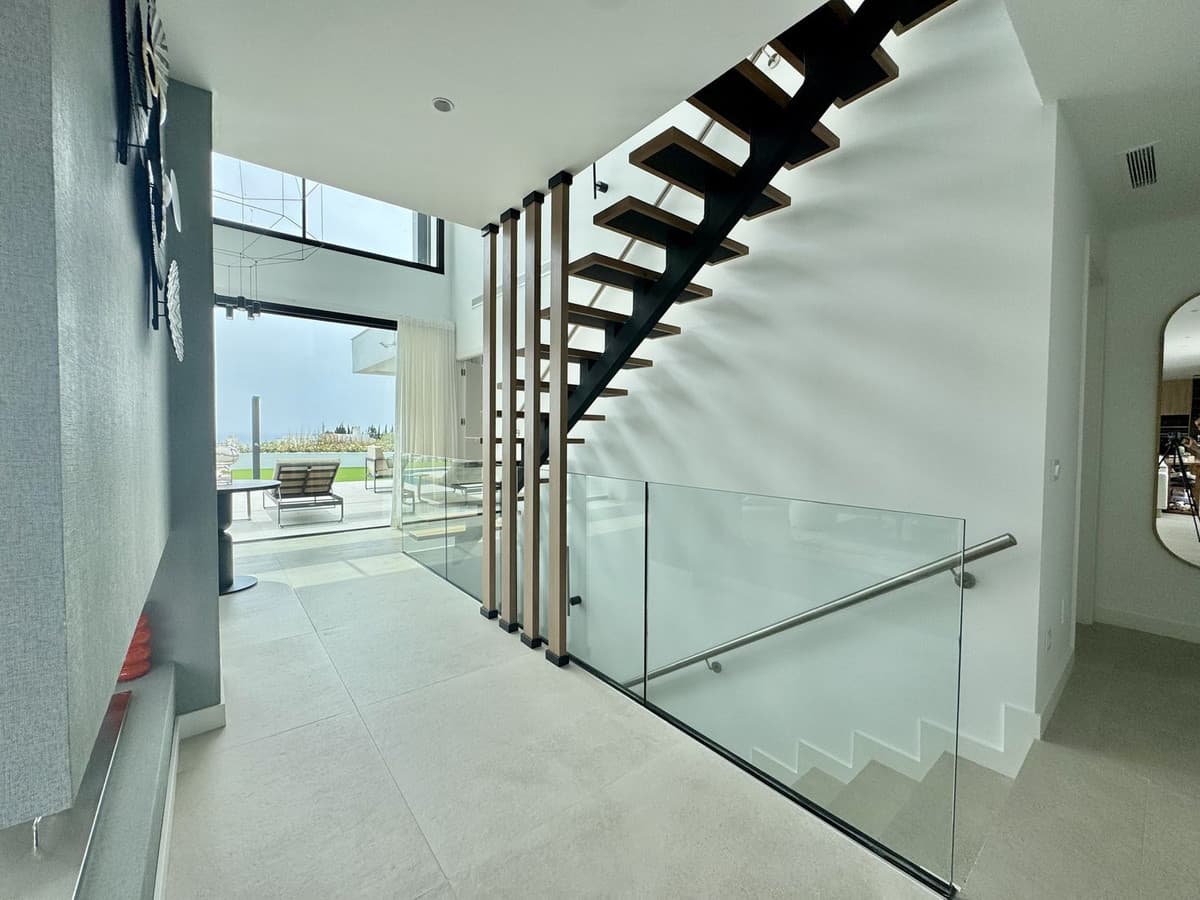 Detached Villa in Cancelada — photo 3 of 10