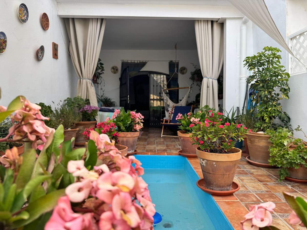 Townhouse in Alora — photo 1 of 10