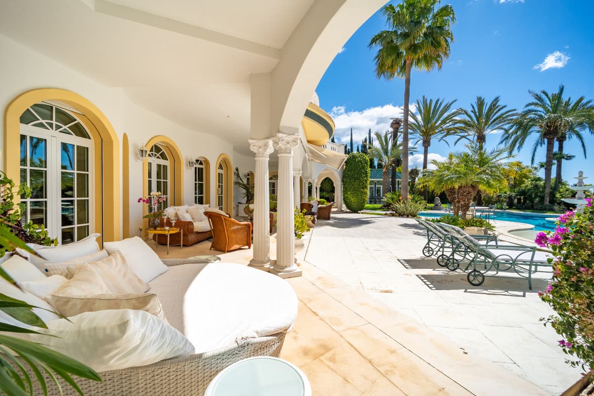 Detached Villa in The Golden Mile — photo 3 of 10