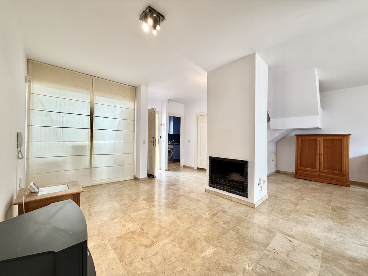 Townhouse in Nueva Andalucía — photo 7 of 10