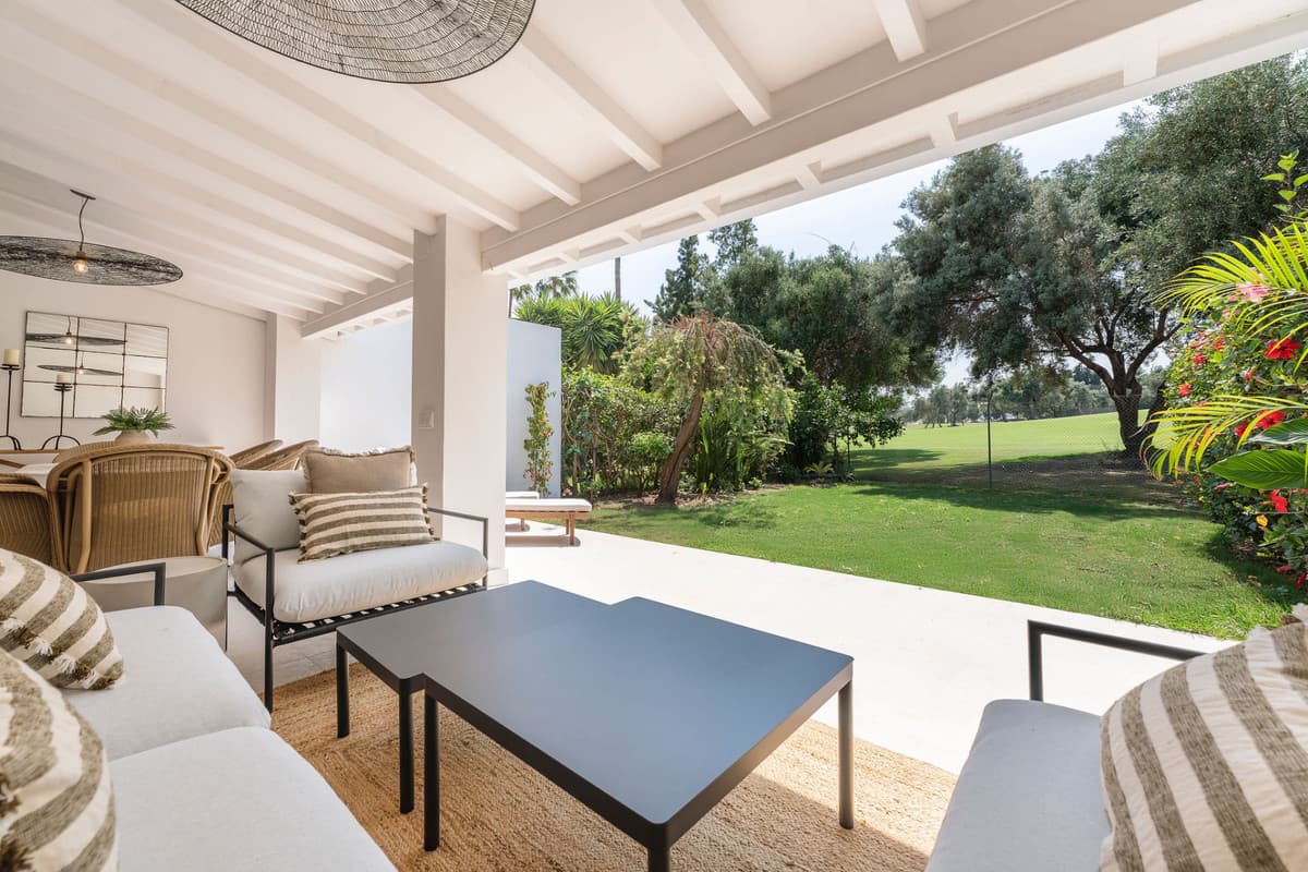Townhouse in Nueva Andalucía — photo 9 of 10