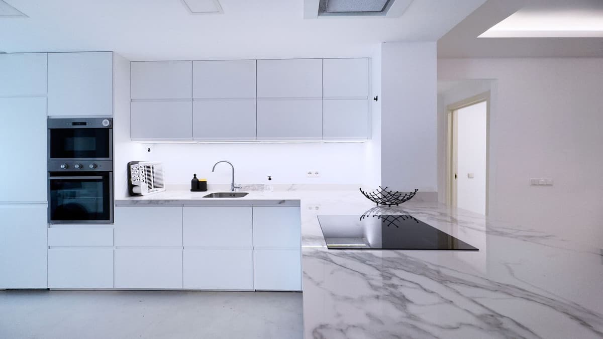 Ground Floor Apartment in Nueva Andalucía — photo 4 of 10