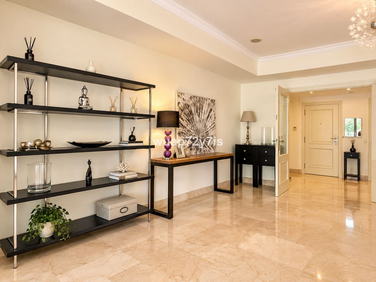 Ground Floor Apartment in The Golden Mile — photo 6 of 10