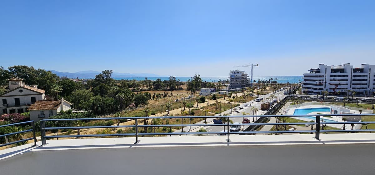 Penthouse in Torremolinos — photo 3 of 9