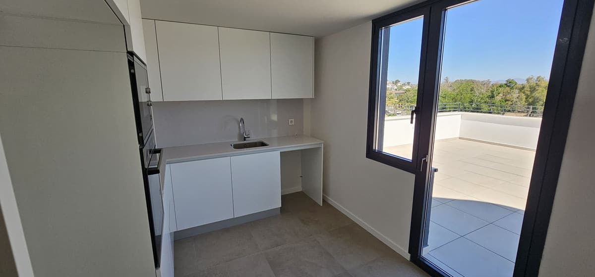 Penthouse in Torremolinos — photo 7 of 9
