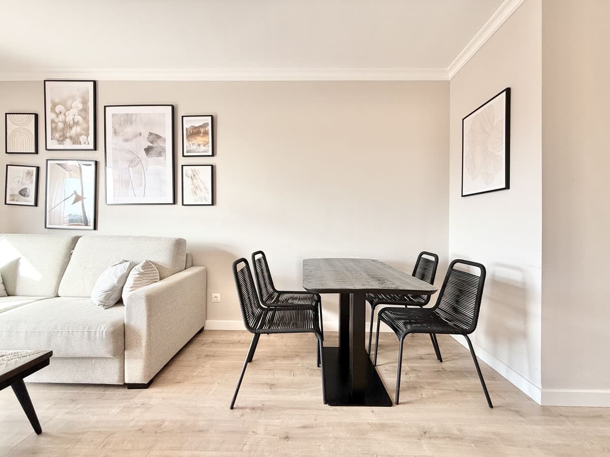 Middle Floor Apartment in Benahavís — photo 7 of 10