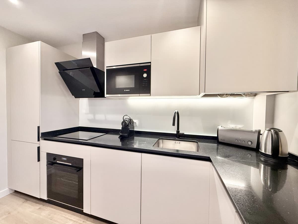 Middle Floor Apartment in Benahavís — photo 10 of 10
