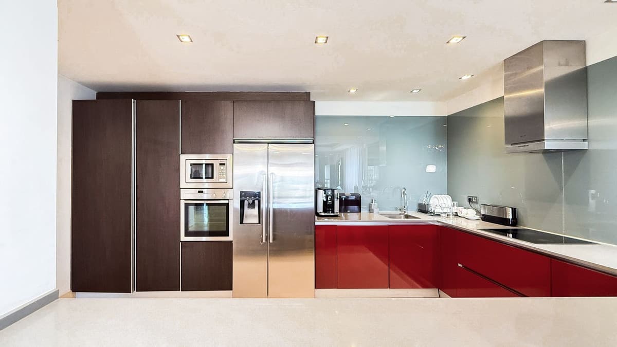 Middle Floor Apartment in Benahavís — photo 8 of 10