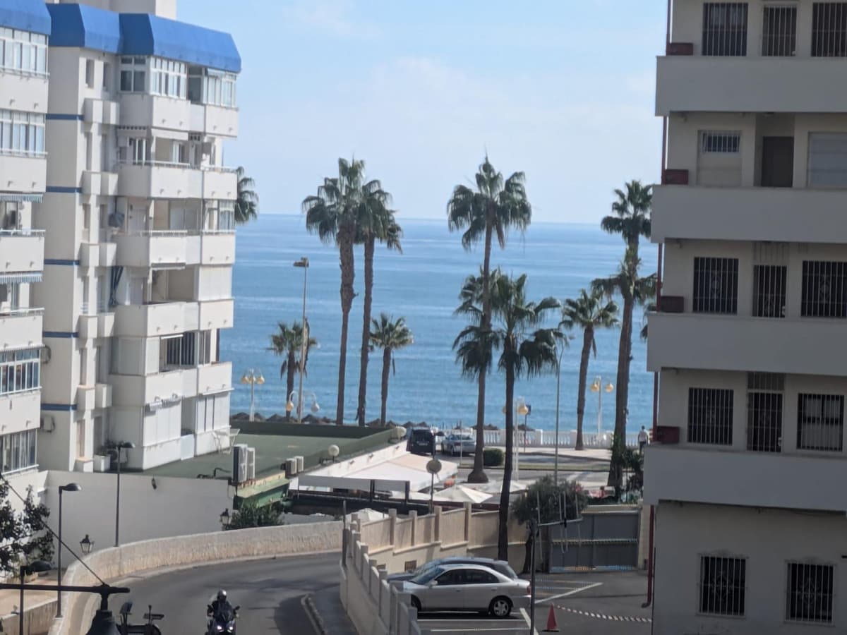 Middle Floor Apartment in Benalmadena Costa — photo 1 of 10