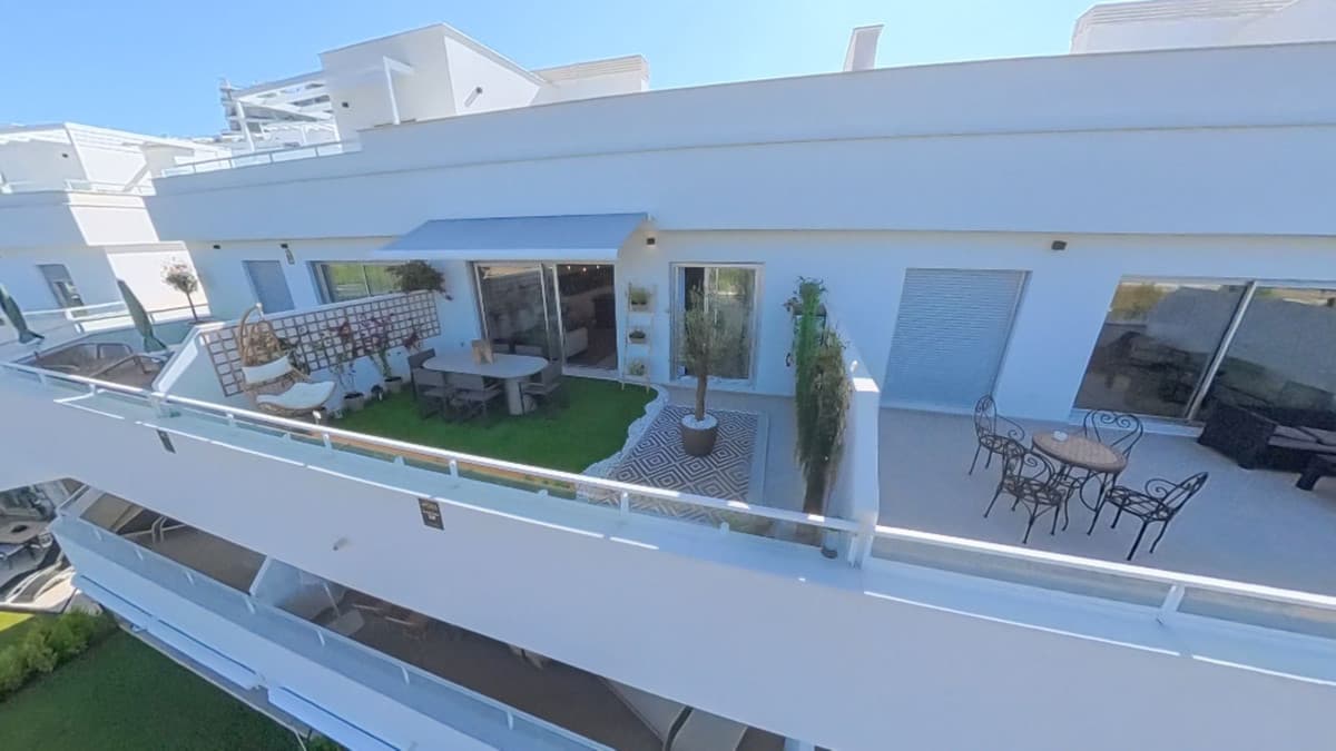 Penthouse in New Golden Mile — photo 1 of 10