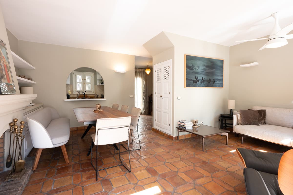 Townhouse in The Golden Mile — photo 6 of 10