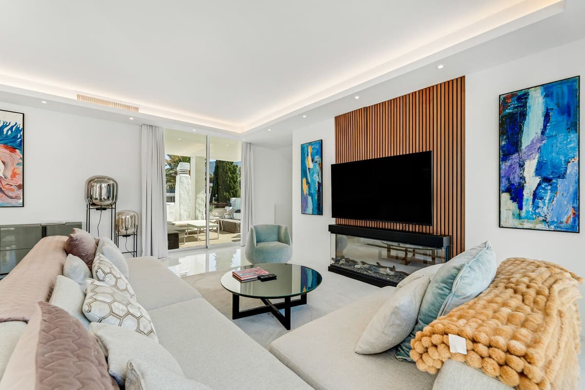 Penthouse Duplex in Puerto Banús — photo 3 of 10