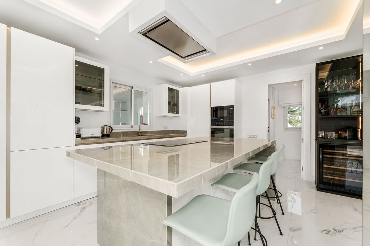 Penthouse Duplex in Puerto Banús — photo 7 of 10