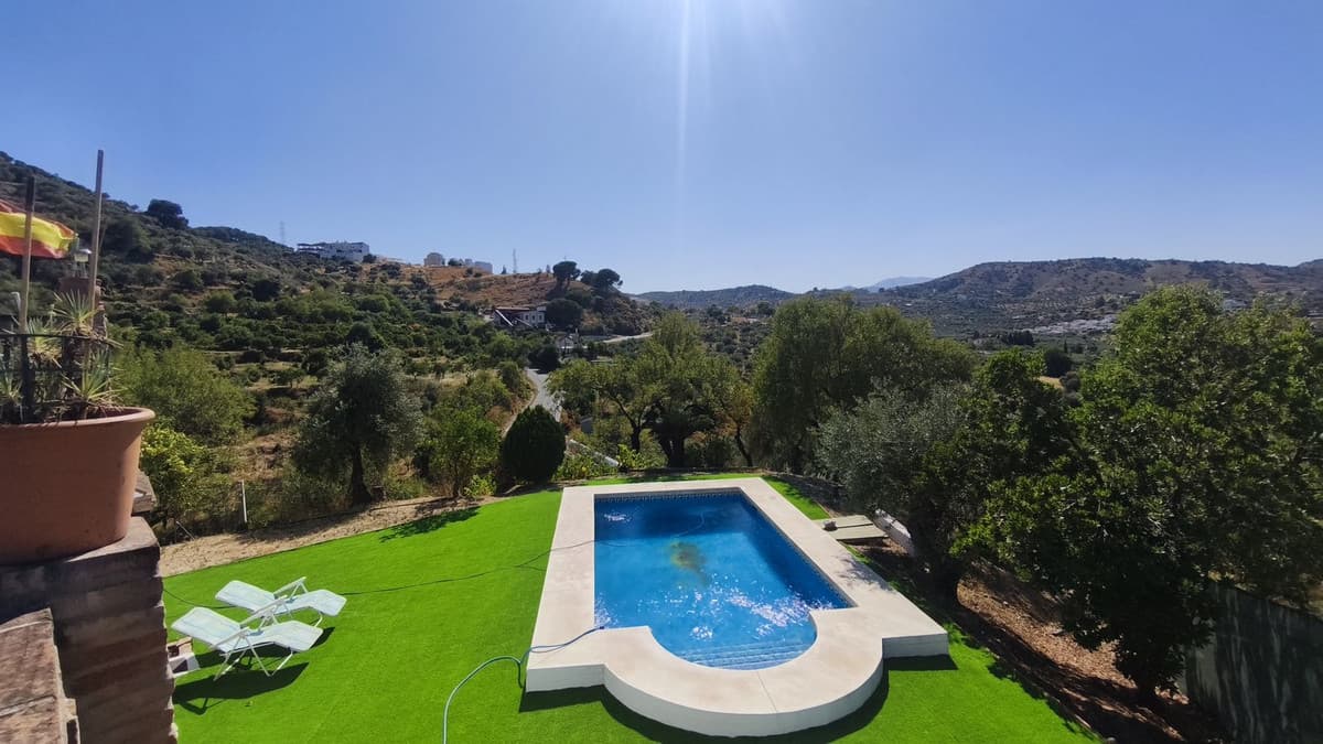 Cortijo in Monda — photo 2 of 10