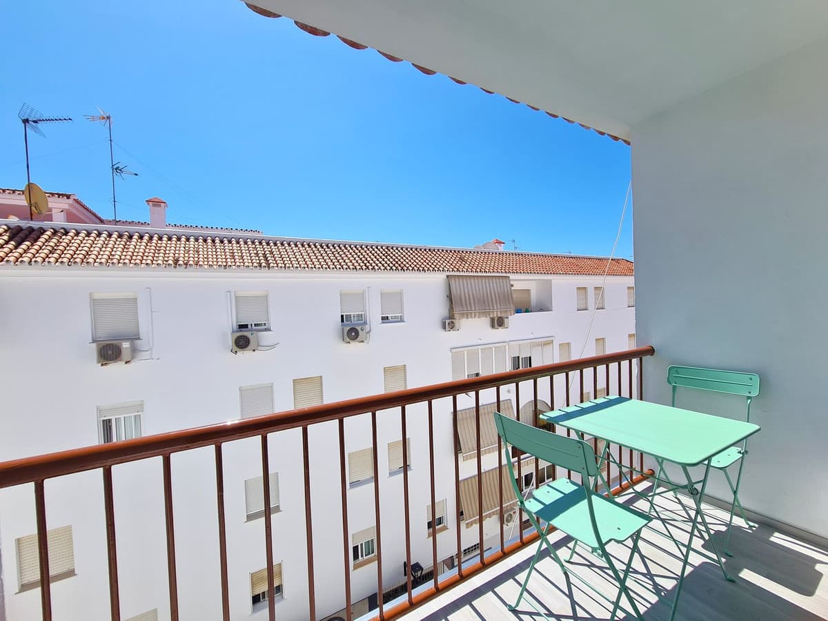 Top Floor Apartment in Estepona — photo 1 of 10