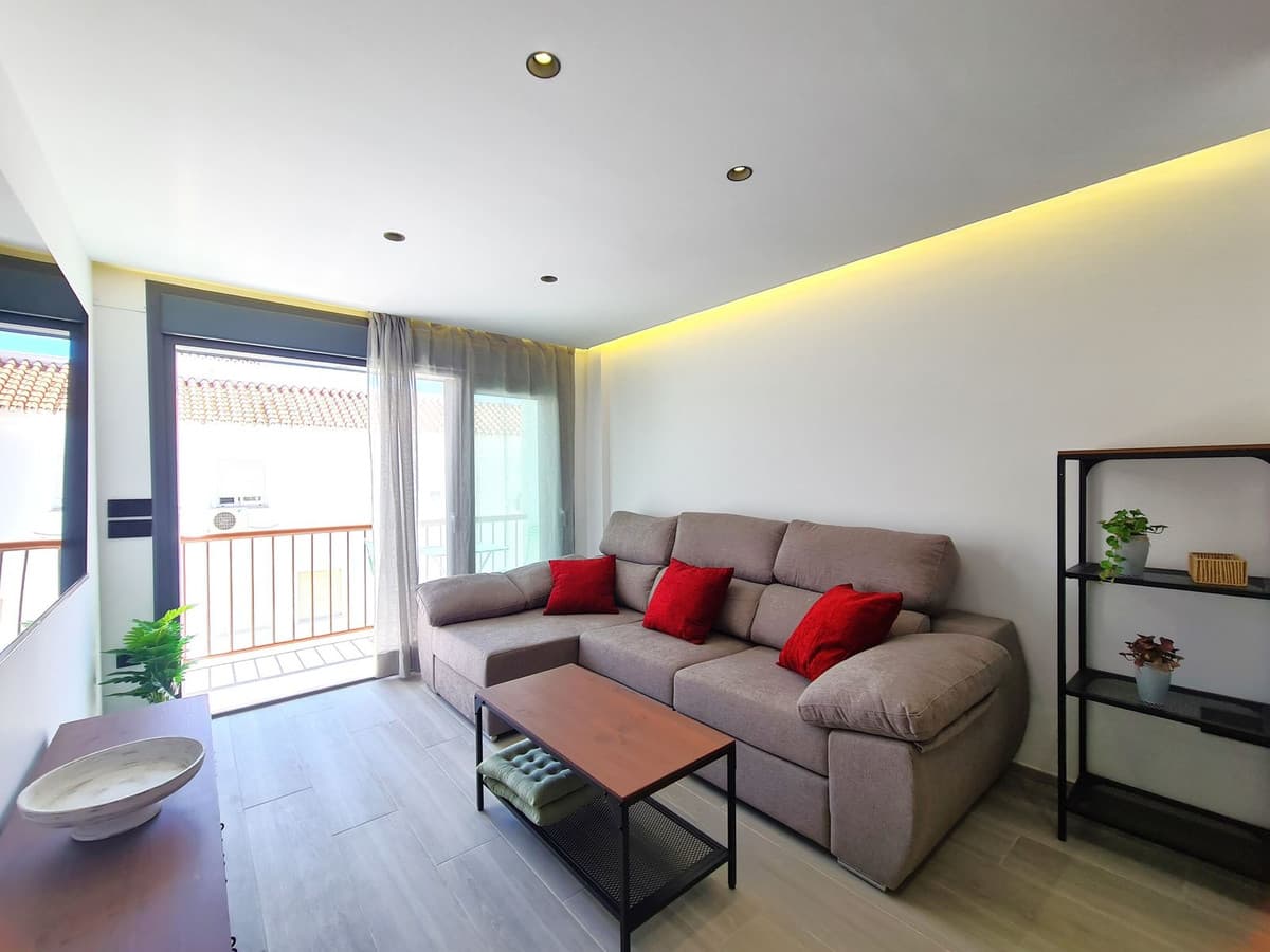Top Floor Apartment in Estepona — photo 8 of 10