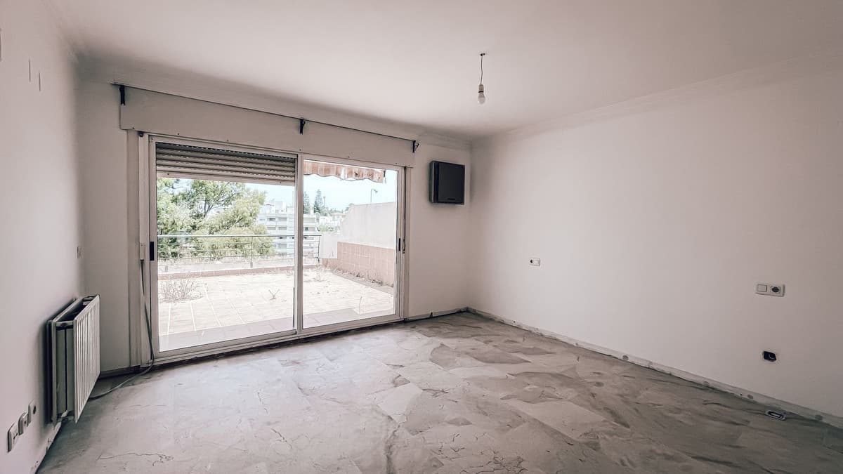 Top Floor Apartment in Guadalmina Alta — photo 5 of 10