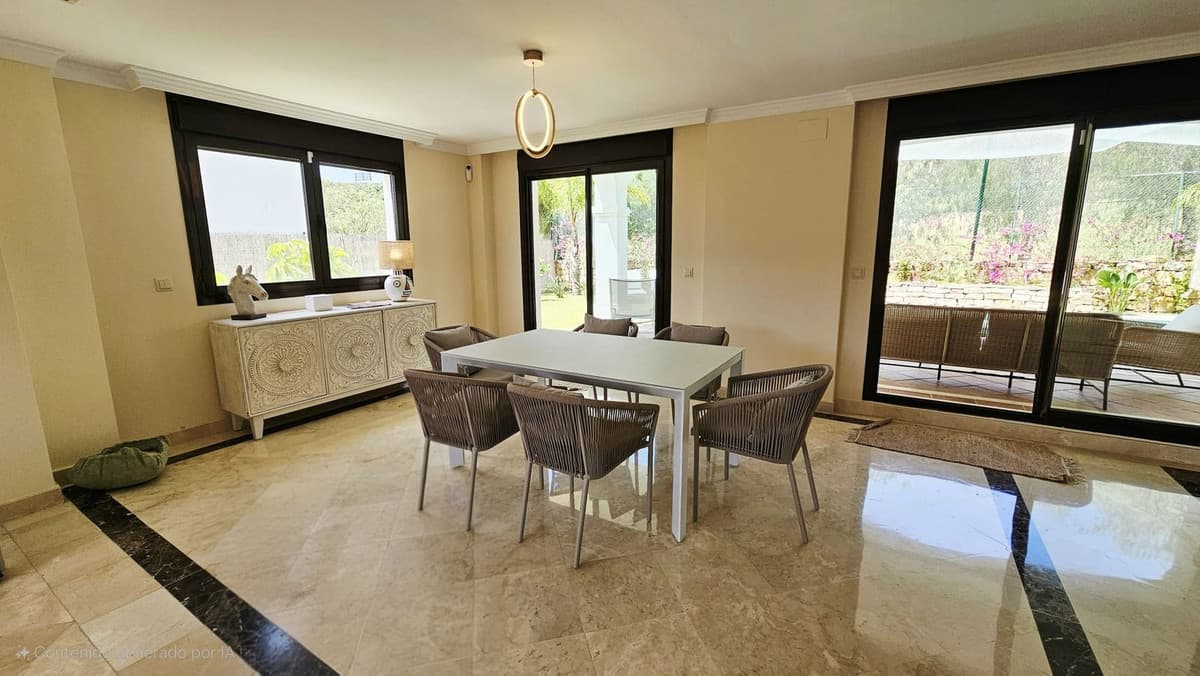 Detached Villa in Estepona — photo 9 of 10