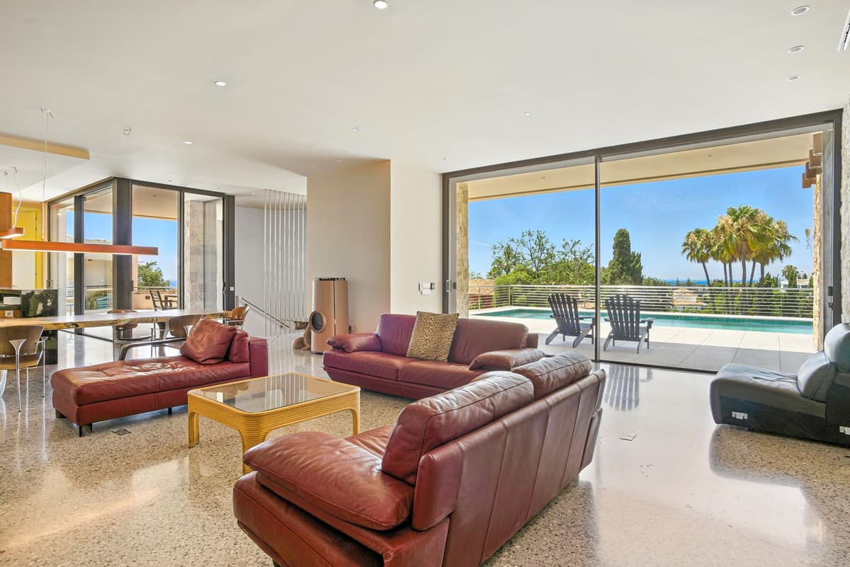Detached Villa in Elviria — photo 5 of 10
