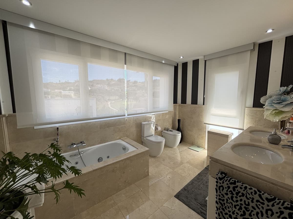 Detached Villa in La Cala Golf — photo 15 of 20
