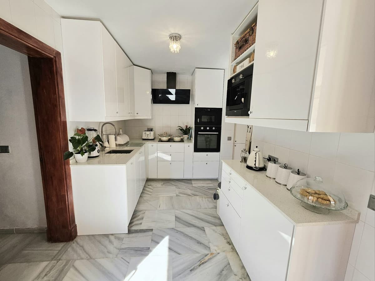 Detached Villa in Los Flamingos — photo 7 of 10