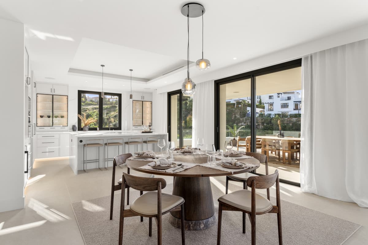 Detached Villa in Estepona — photo 4 of 10