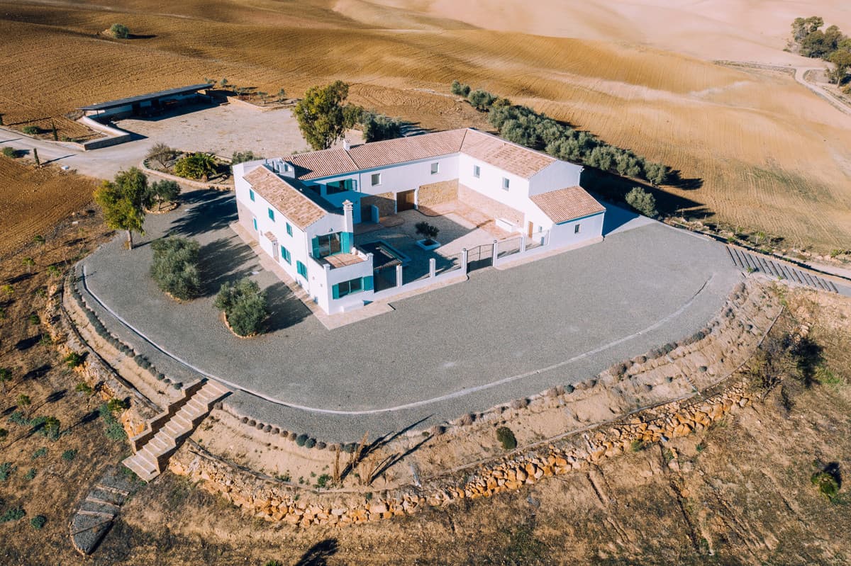 Cortijo in Ardales — photo 1 of 10
