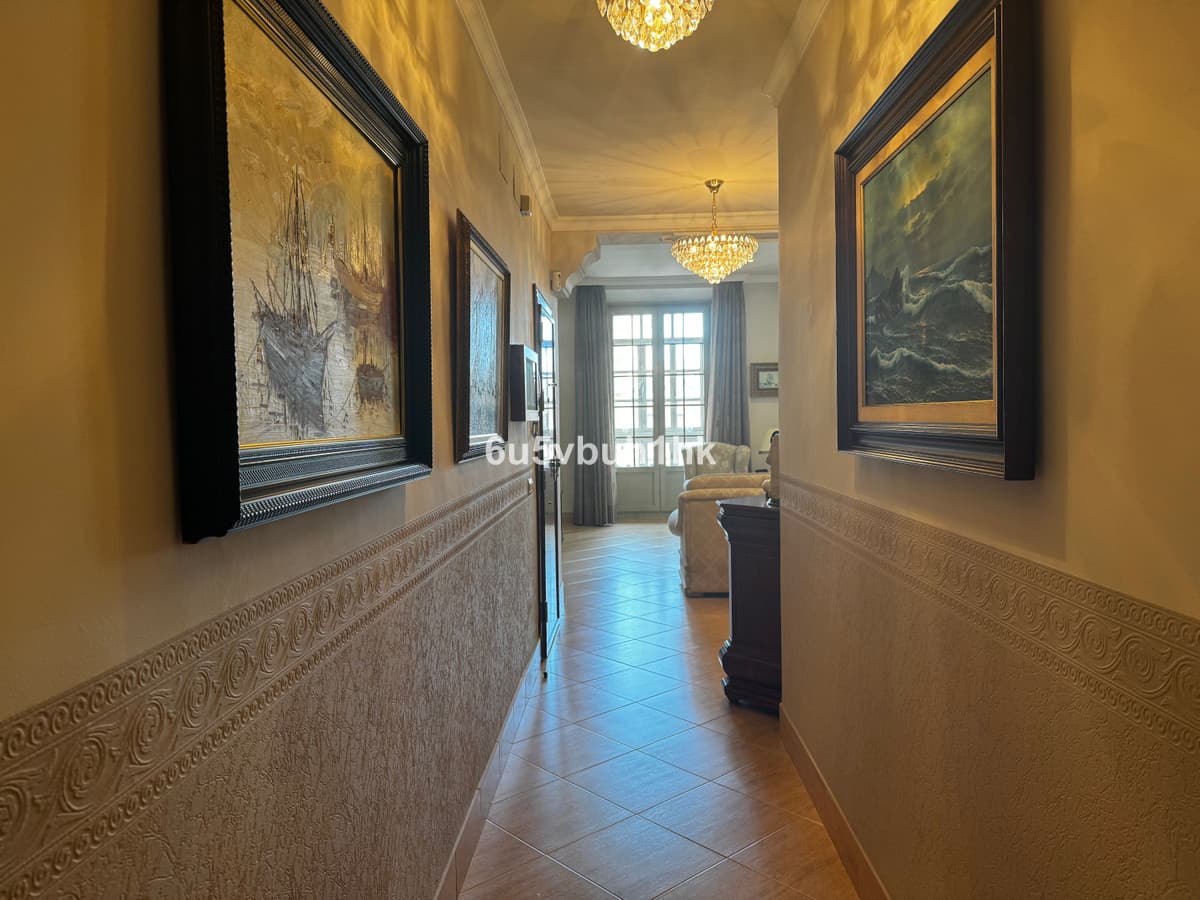 Ground Floor Apartment in Málaga — photo 6 of 10