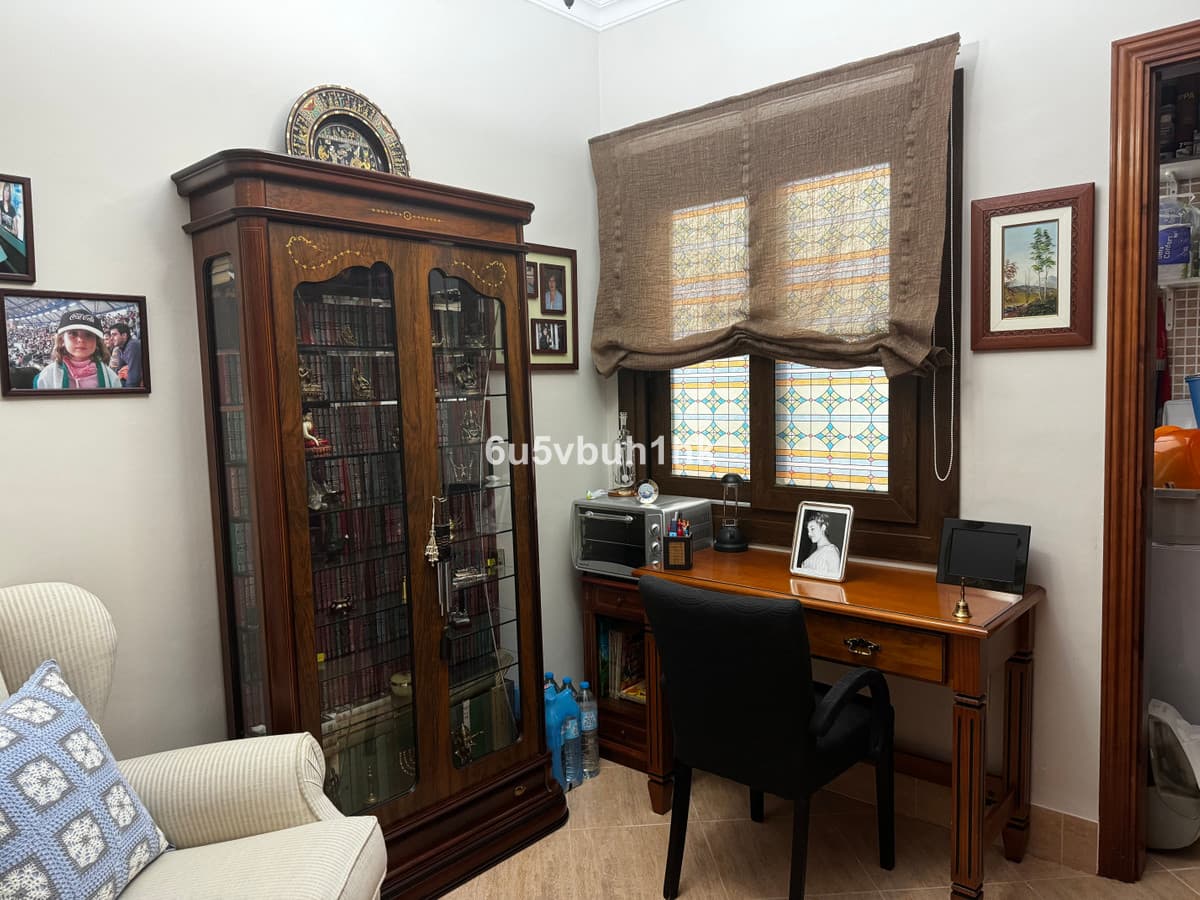 Ground Floor Apartment in Málaga — photo 10 of 10