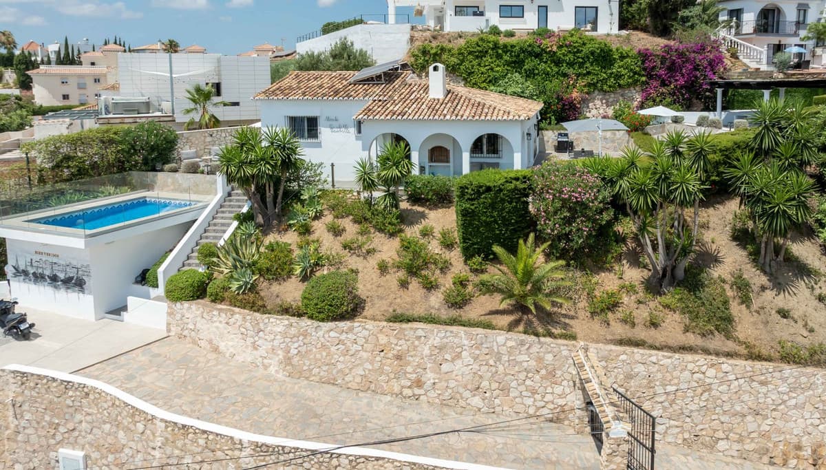 Detached Villa in Torreblanca — photo 1 of 10