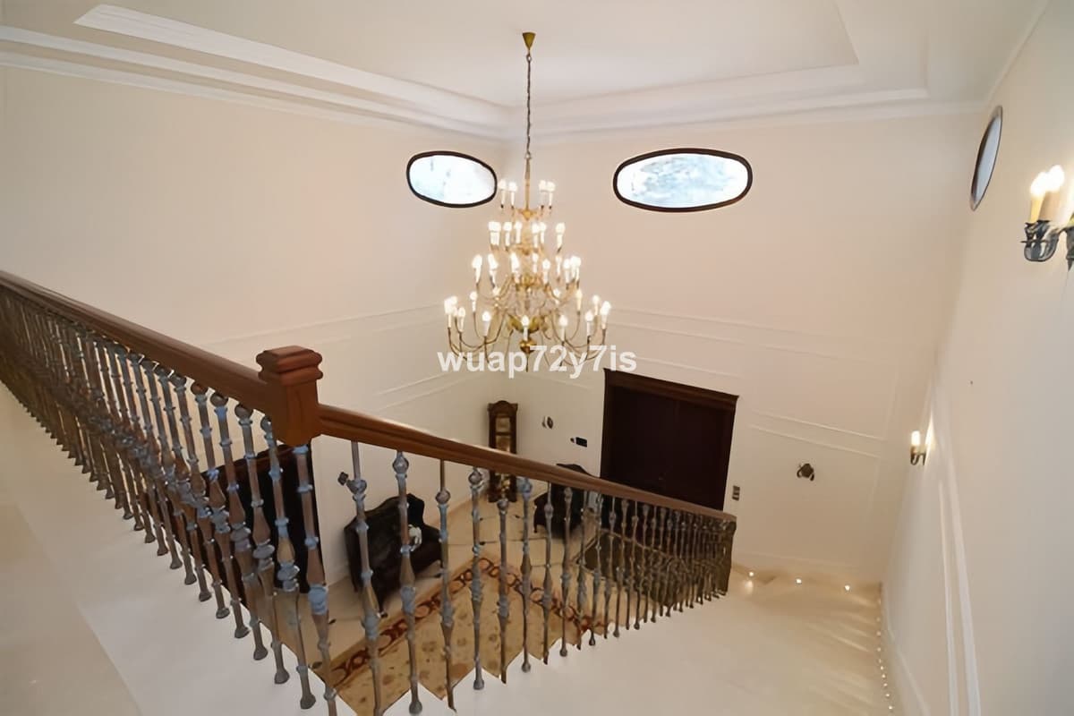 Detached Villa in Guadalmina Baja — photo 7 of 10