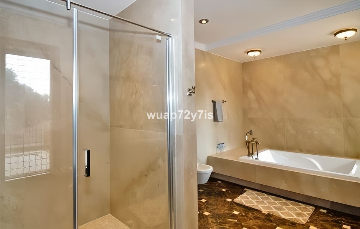 Detached Villa in Guadalmina Baja — photo 10 of 10