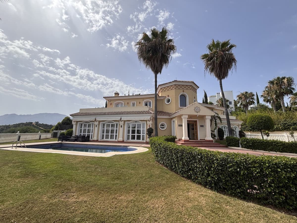 Detached Villa in Selwo — photo 4 of 10