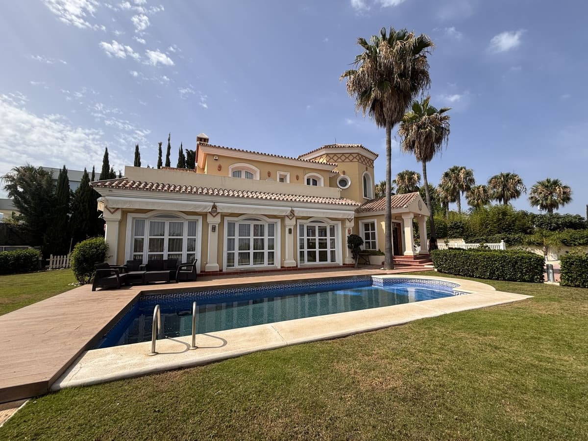 Detached Villa in Selwo — photo 7 of 10