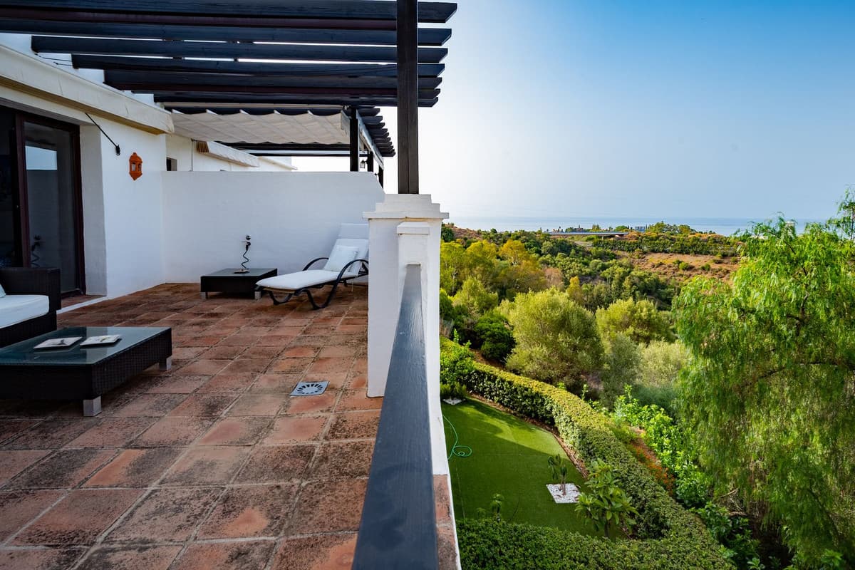 Penthouse Duplex in Altos de los Monteros — photo 2 of 10