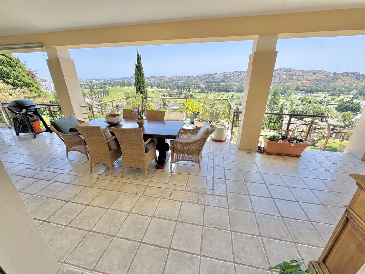 Detached Villa in Mijas Golf — photo 2 of 10