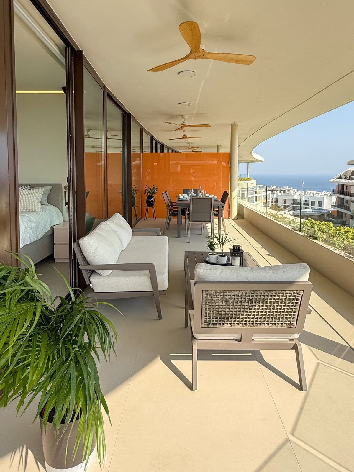 Top Floor Apartment in Fuengirola — photo 3 of 10
