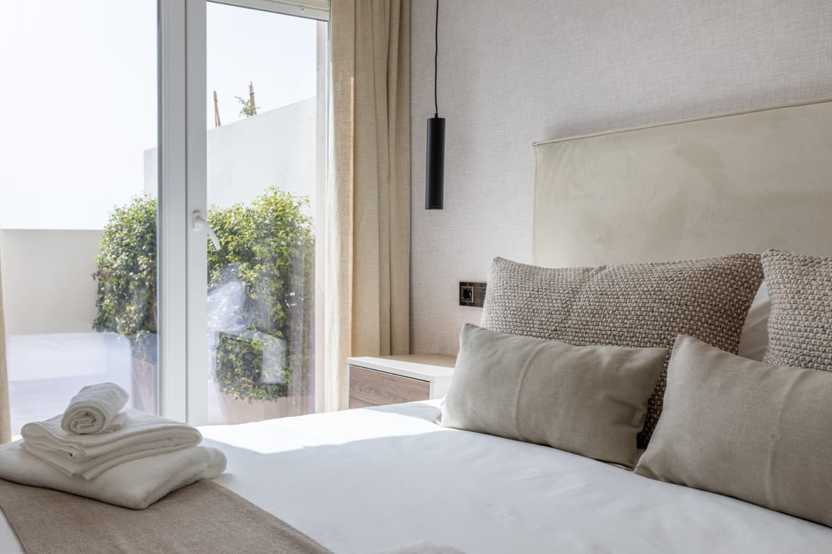 Middle Floor Apartment in Nueva Andalucía — photo 4 of 10