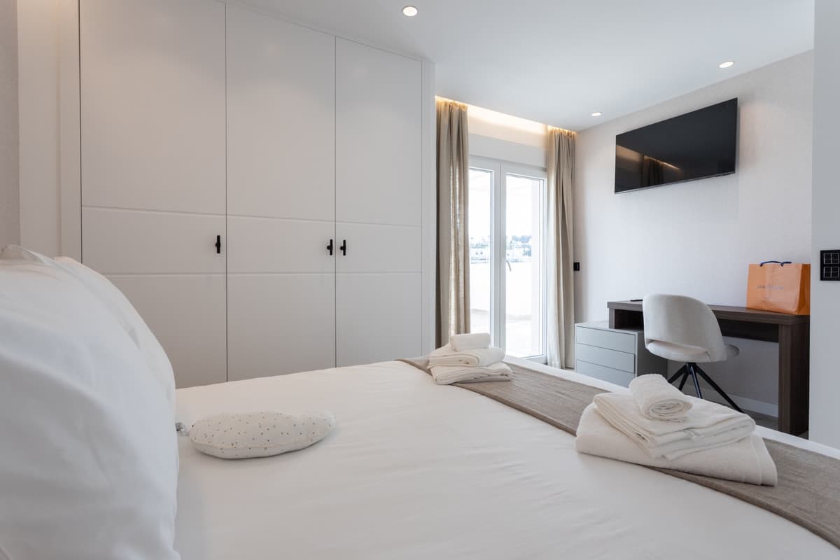 Middle Floor Apartment in Nueva Andalucía — photo 10 of 10