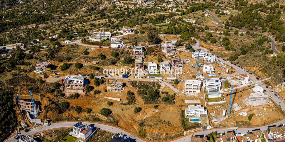 Residential Plot in Mijas — photo 4 of 7