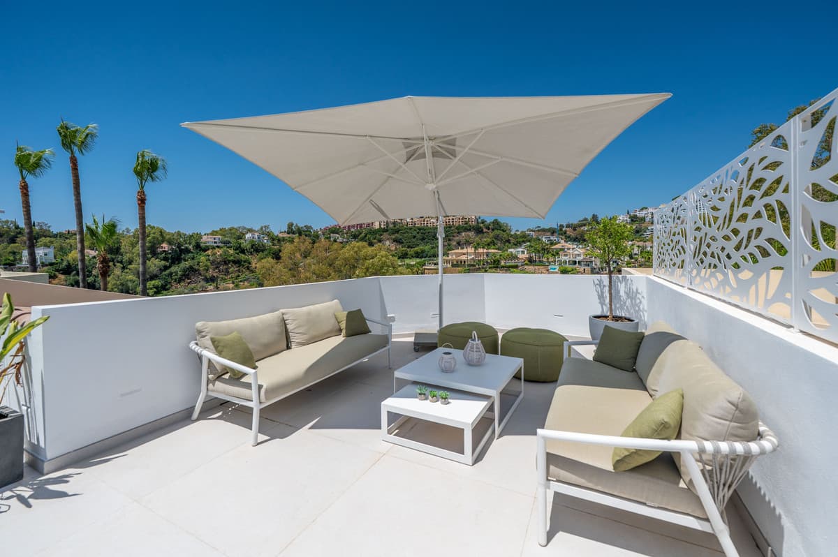 Townhouse in La Quinta — photo 6 of 10