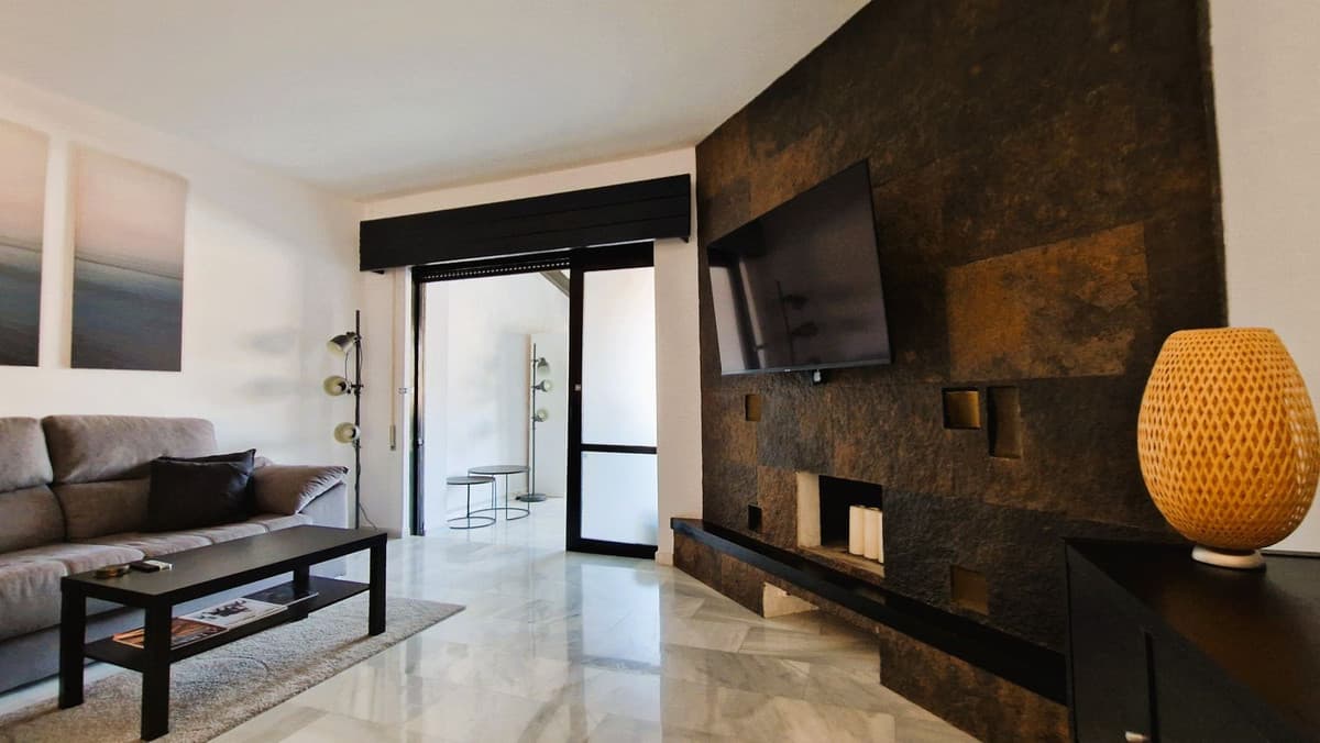 Top Floor Apartment in Puerto Banús — photo 4 of 10