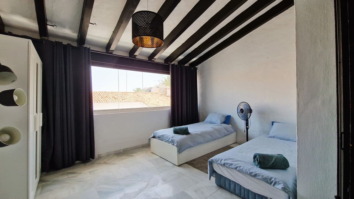 Top Floor Apartment in Puerto Banús — photo 9 of 10