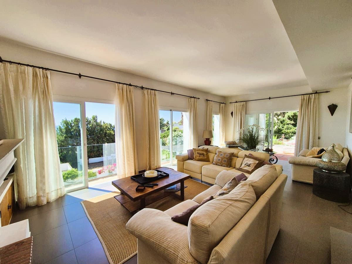 Detached Villa in Manilva — photo 8 of 10