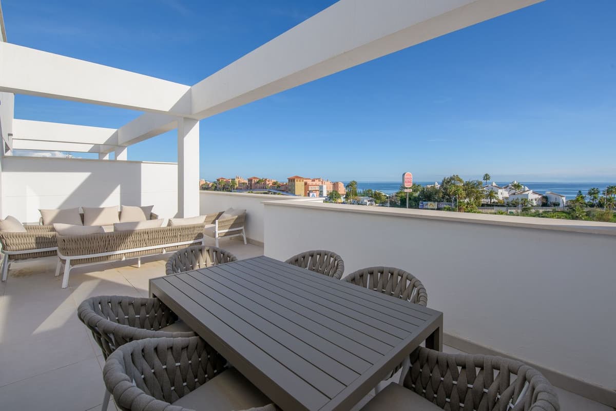 Penthouse in Estepona — photo 8 of 10