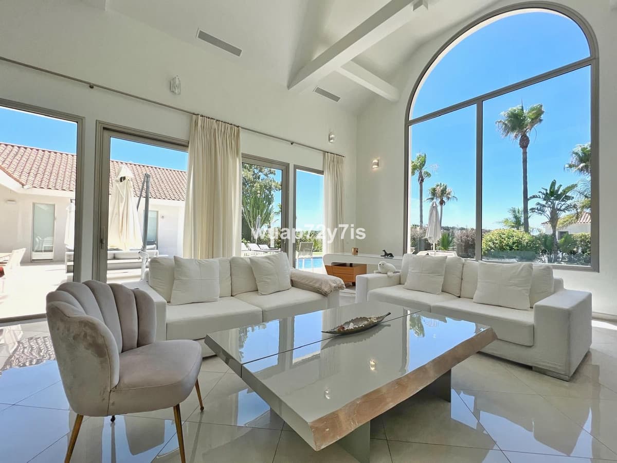 Detached Villa in Sotogrande — photo 4 of 10